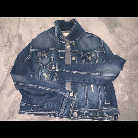 Jean Jacket - Picture 2 of 5